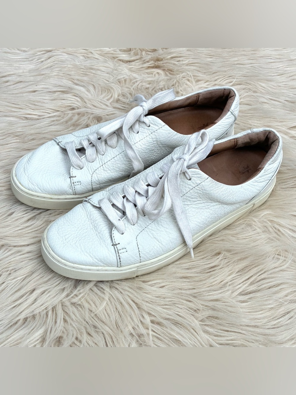 Frye Women’s White Leather Sneakers Sz 9